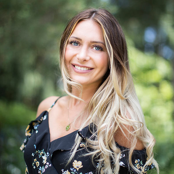 Julia König